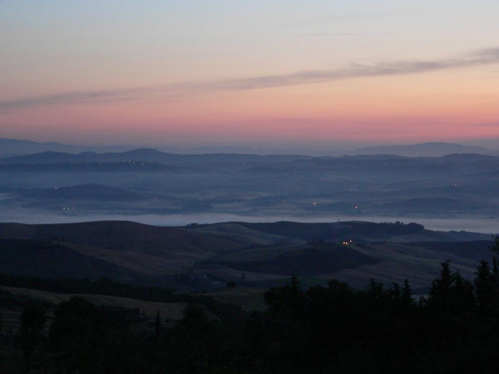 Le Rogheta Villa Campiglia d'Orcia ภายนอก รูปภาพ